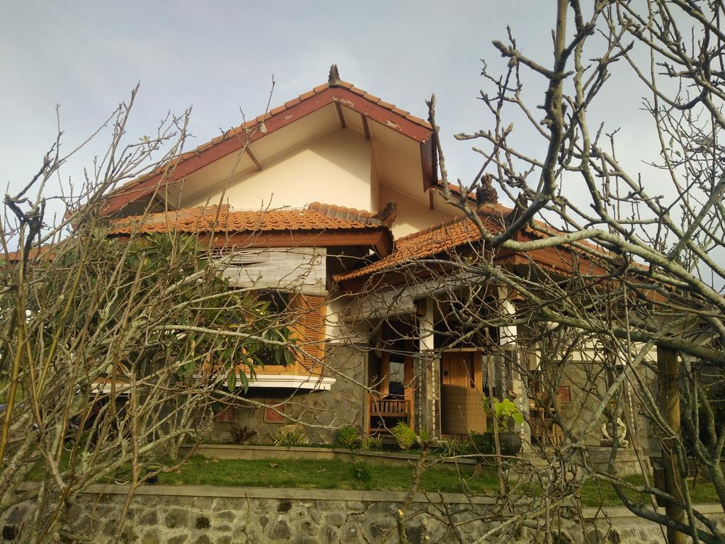 Shanty'S House Batu  Esterno foto